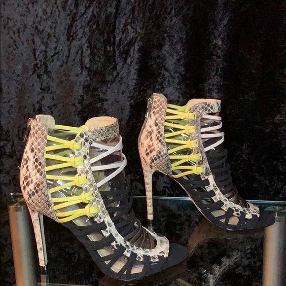 Steve Madden Sleik Sandals zip up Snakeskin 6 1/2 - Picture 5 of 16